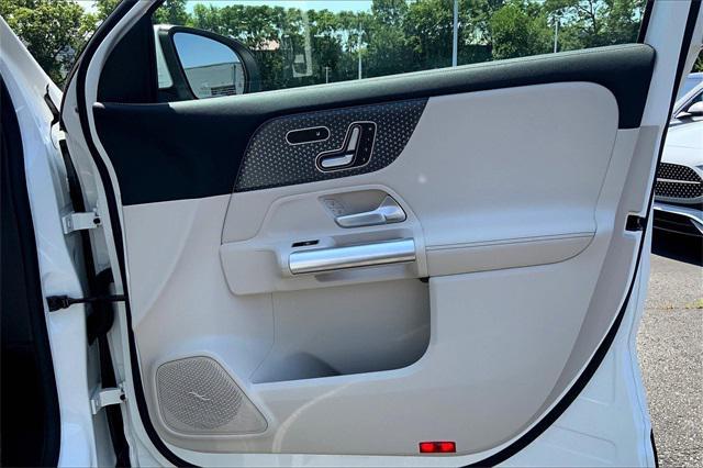 used 2025 Mercedes-Benz GLA 250 car, priced at $40,874
