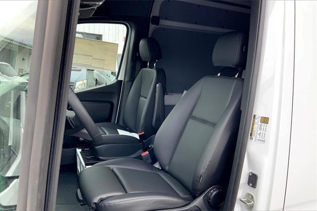 new 2025 Mercedes-Benz Sprinter 2500 car, priced at $63,958