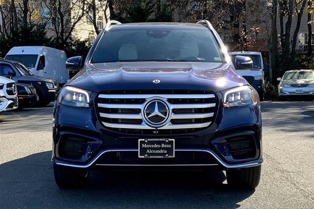 new 2025 Mercedes-Benz GLS 450 car, priced at $100,675