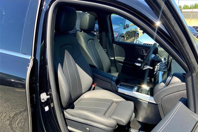 used 2025 Mercedes-Benz GLB 250 car, priced at $43,998