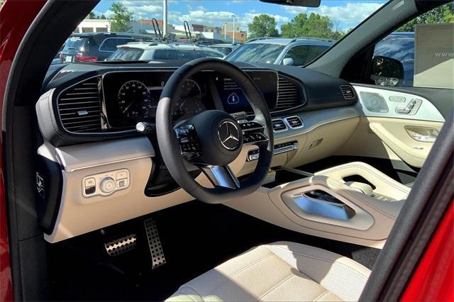 new 2024 Mercedes-Benz GLS 450 car, priced at $101,065