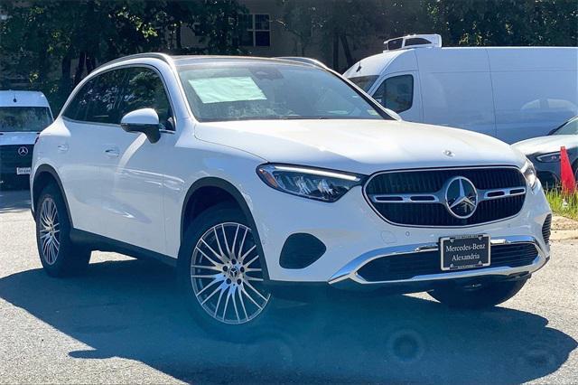 new 2025 Mercedes-Benz GLC 300 car, priced at $55,795