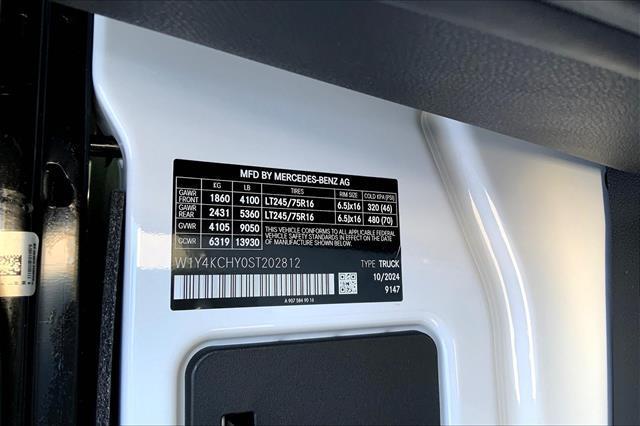 new 2025 Mercedes-Benz Sprinter 2500 car, priced at $61,083