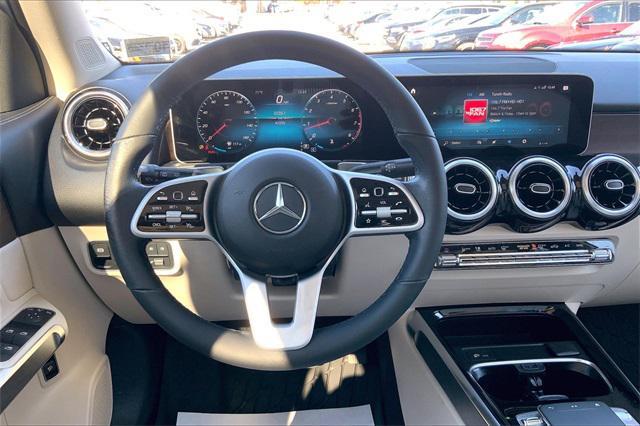 used 2020 Mercedes-Benz GLB 250 car, priced at $27,996