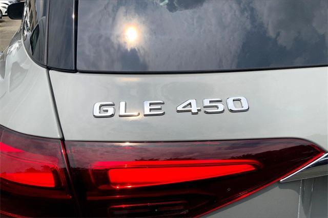 new 2024 Mercedes-Benz GLE 450 car, priced at $91,945