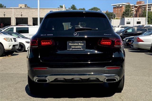 used 2022 Mercedes-Benz GLC 300 car, priced at $35,776