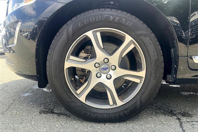 used 2014 Volvo XC60 car, priced at $15,861