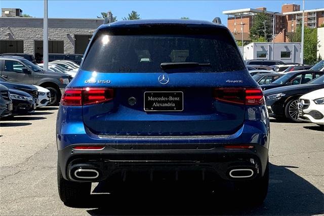 new 2024 Mercedes-Benz GLB 250 car, priced at $58,080