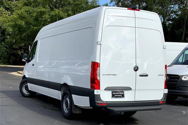 new 2025 Mercedes-Benz Sprinter 2500 car, priced at $64,086