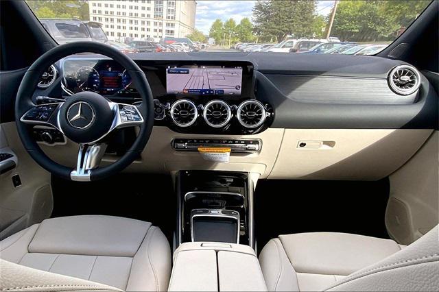 new 2025 Mercedes-Benz GLA 250 car, priced at $52,945