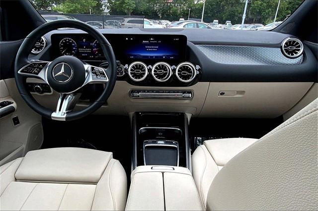 used 2025 Mercedes-Benz GLA 250 car, priced at $44,472