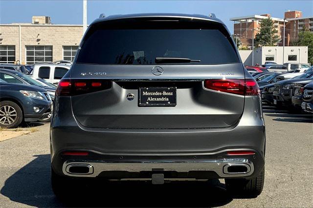 new 2025 Mercedes-Benz GLS 450 car, priced at $95,695