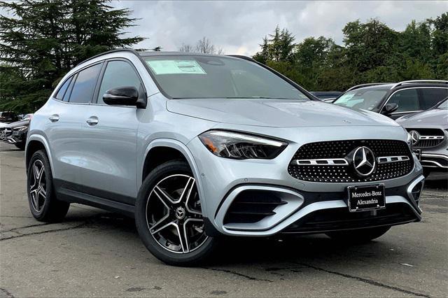 new 2025 Mercedes-Benz GLA 250 car, priced at $55,840