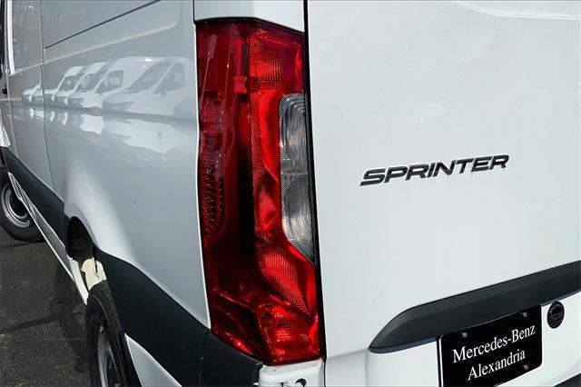 new 2024 Mercedes-Benz Sprinter 2500 car, priced at $69,216