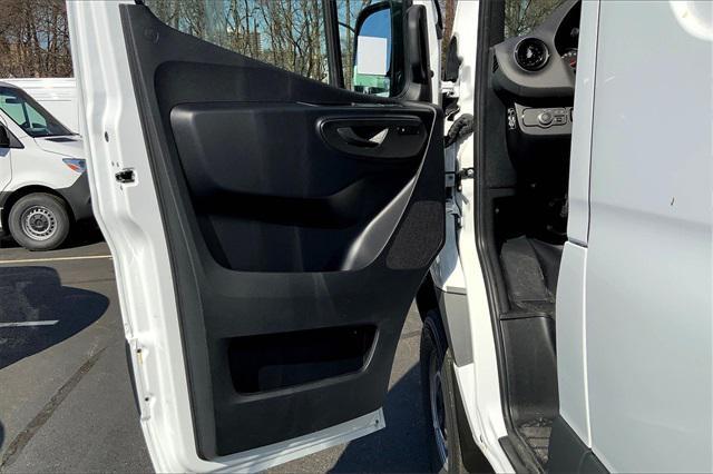 new 2024 Mercedes-Benz Sprinter 2500 car, priced at $69,216