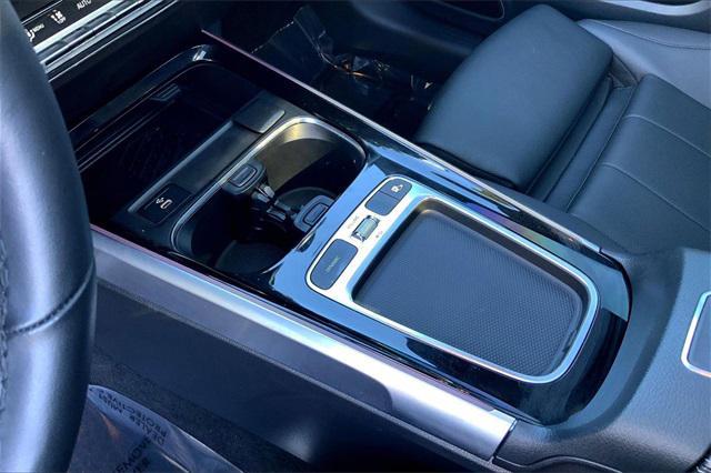 used 2024 Mercedes-Benz GLB 250 car, priced at $37,829