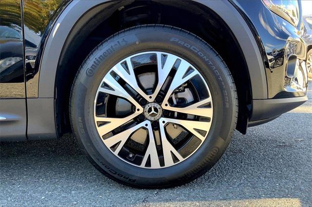 used 2024 Mercedes-Benz GLB 250 car, priced at $37,829