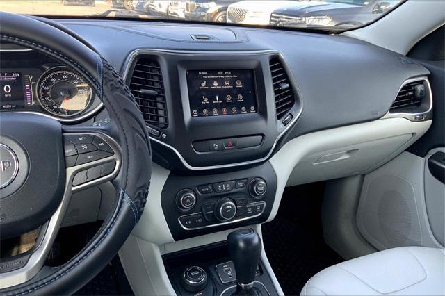 used 2020 Jeep Cherokee car, priced at $19,486