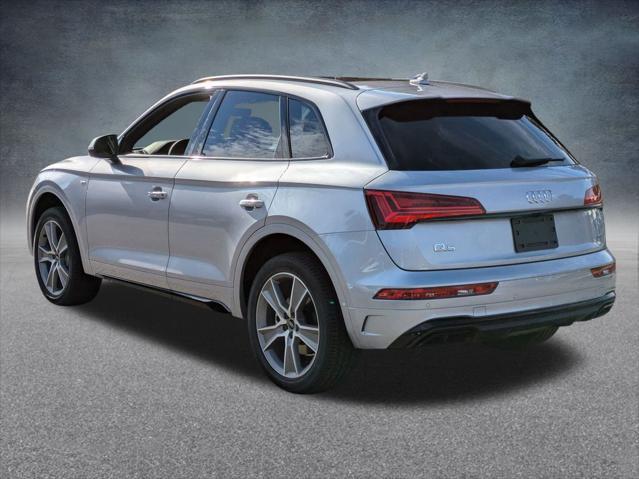 new 2025 Audi Q5 car, priced at $52,150