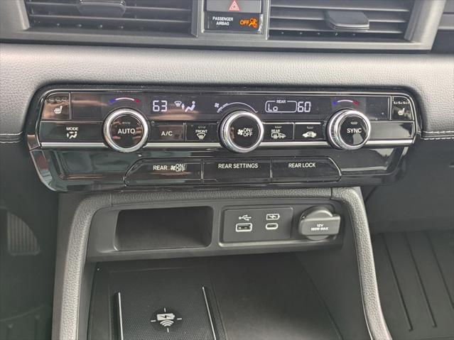 used 2023 Honda Pilot car, priced at $45,450