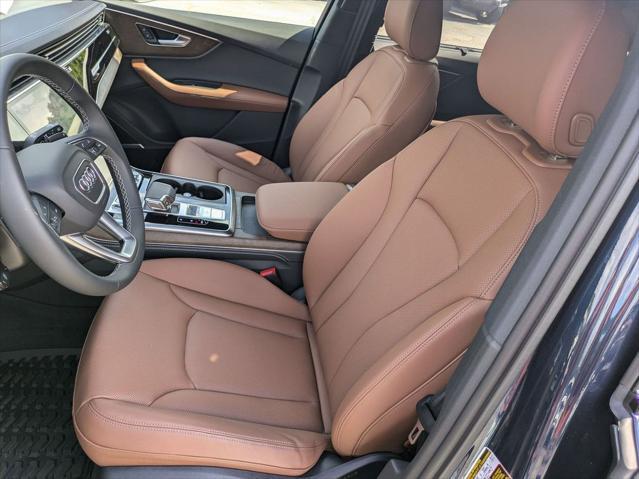 new 2025 Audi Q7 car, priced at $72,792
