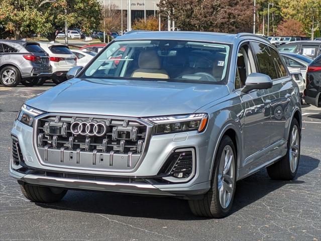 new 2025 Audi Q7 car, priced at $78,262