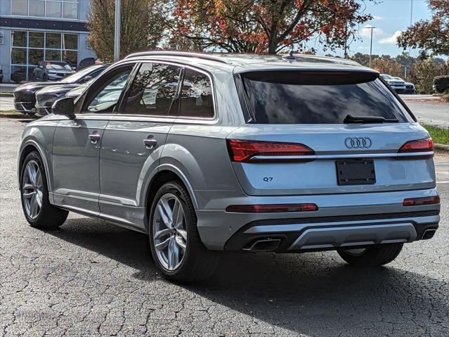 new 2025 Audi Q7 car, priced at $78,262