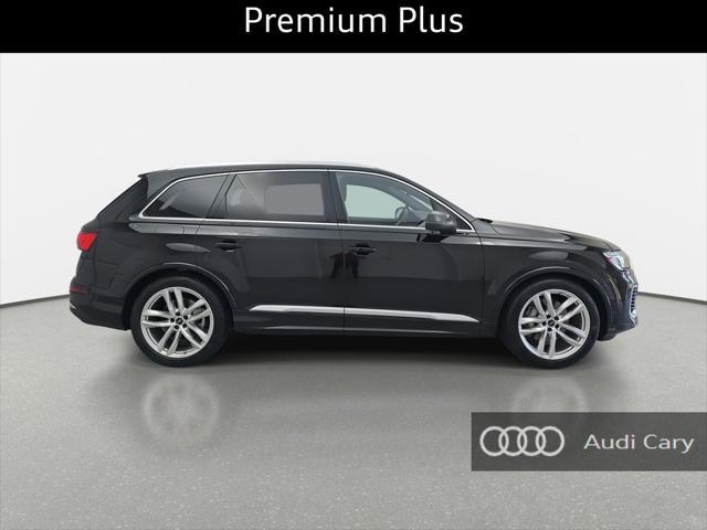 new 2025 Audi Q7 car, priced at $69,323