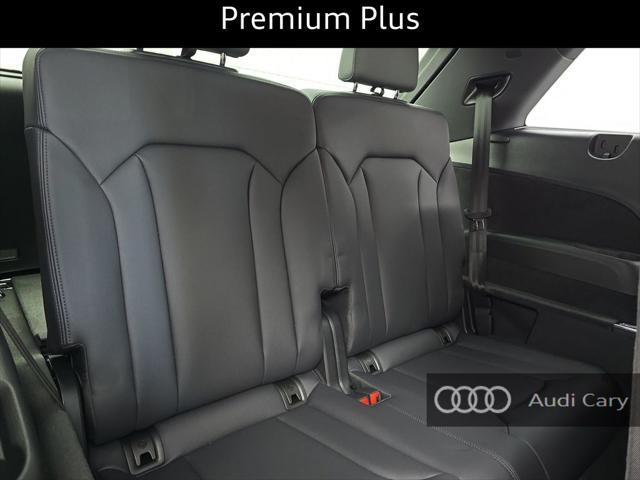 new 2025 Audi Q7 car, priced at $69,323