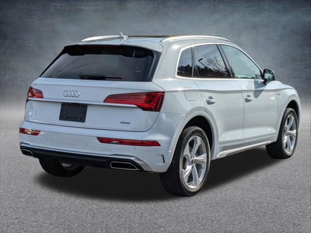 new 2025 Audi Q5 car, priced at $52,762