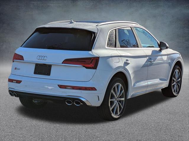 new 2025 Audi SQ5 car, priced at $65,665