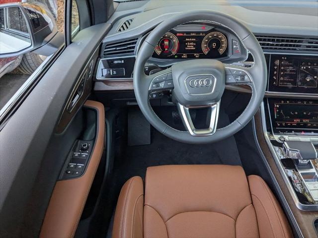 new 2025 Audi Q7 car, priced at $78,878