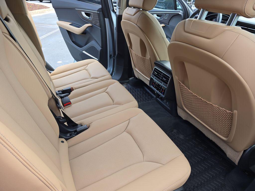 used 2025 Audi Q7 car, priced at $62,450