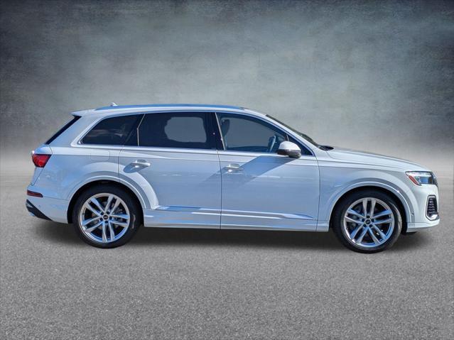 new 2025 Audi Q7 car, priced at $75,497