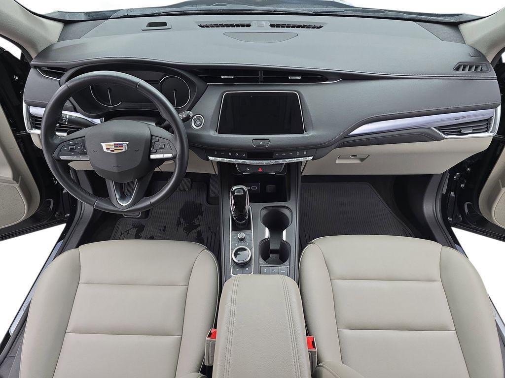 used 2023 Cadillac XT4 car, priced at $25,950
