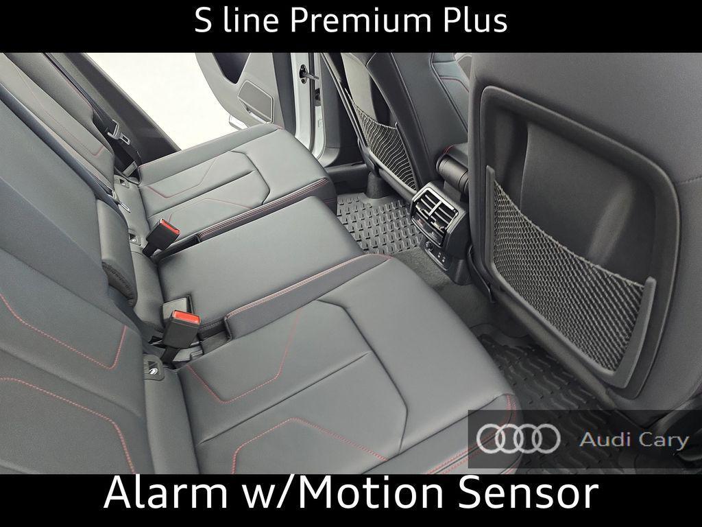 new 2025 Audi Q3 car, priced at $45,256