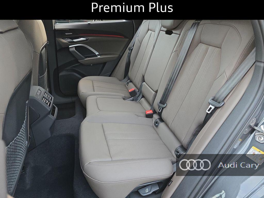 new 2025 Audi Q5 car, priced at $60,040