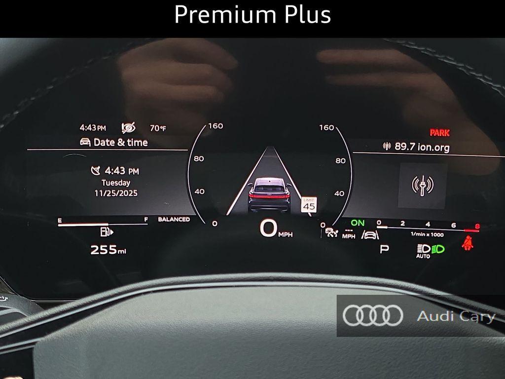 new 2025 Audi Q5 car, priced at $60,040