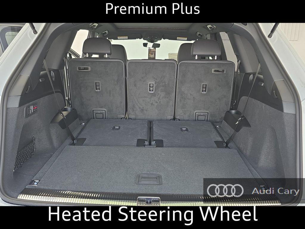 new 2025 Audi Q7 car, priced at $71,253
