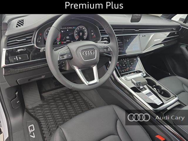 new 2025 Audi Q7 car, priced at $70,528