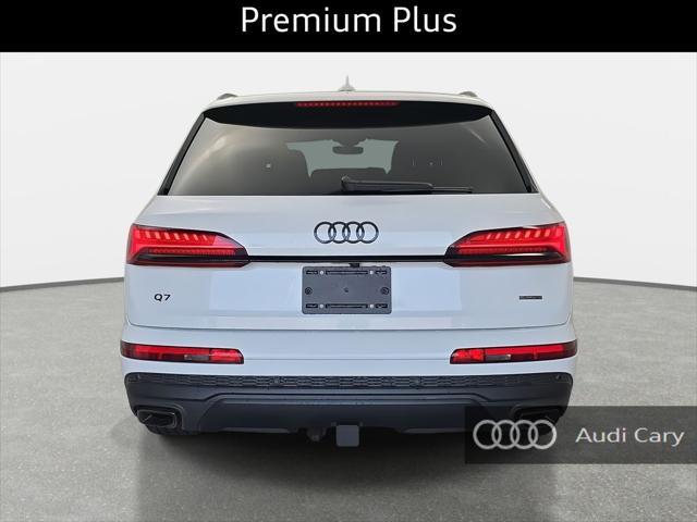 new 2025 Audi Q7 car, priced at $70,528