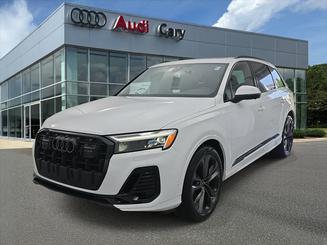 new 2025 Audi Q7 car, priced at $70,528