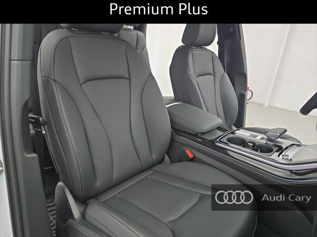 new 2025 Audi Q7 car, priced at $70,528