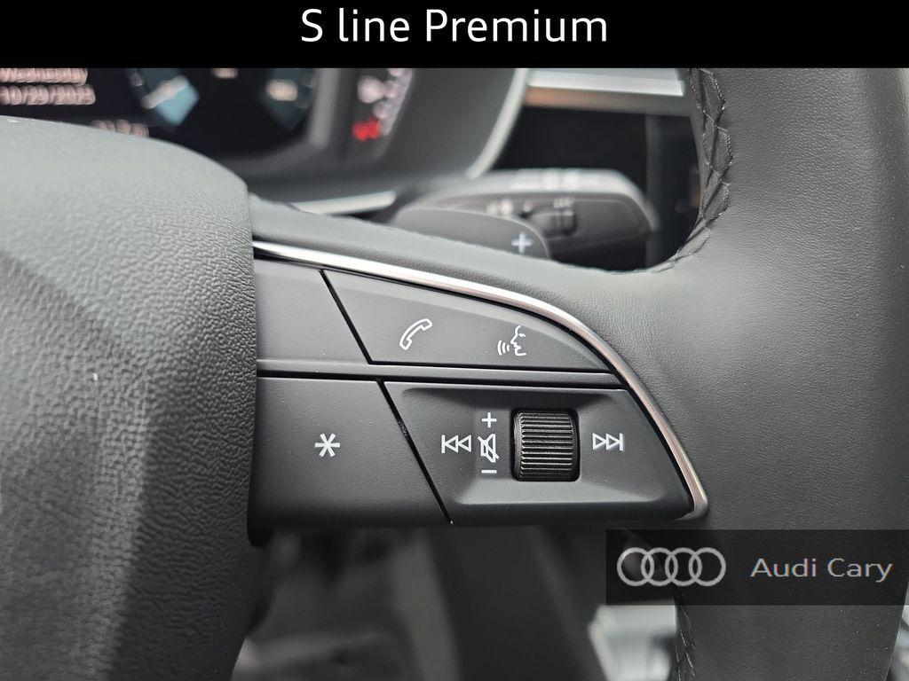 new 2025 Audi Q3 car, priced at $40,560