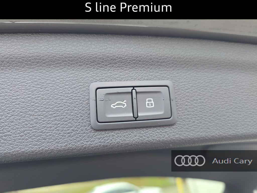 new 2025 Audi Q3 car, priced at $40,560