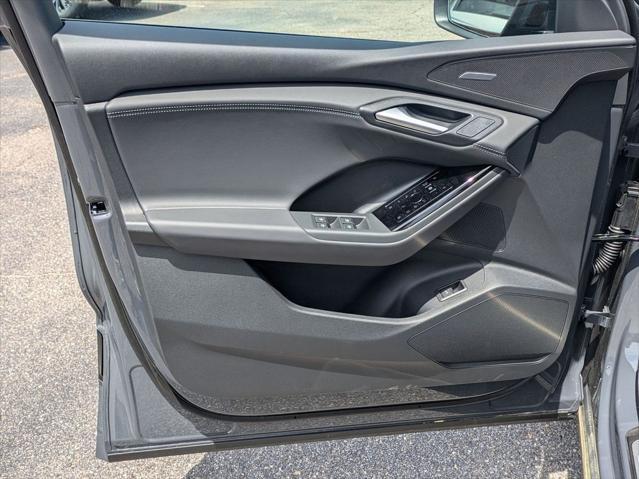 new 2025 Audi Q6 e-tron car, priced at $74,860