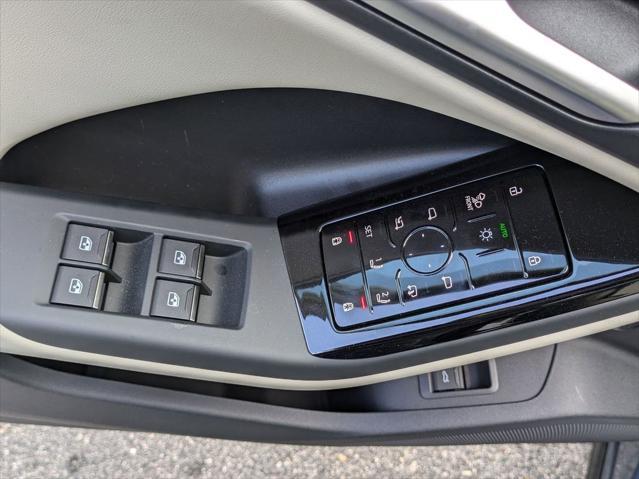 new 2025 Audi Q6 e-tron car, priced at $71,450