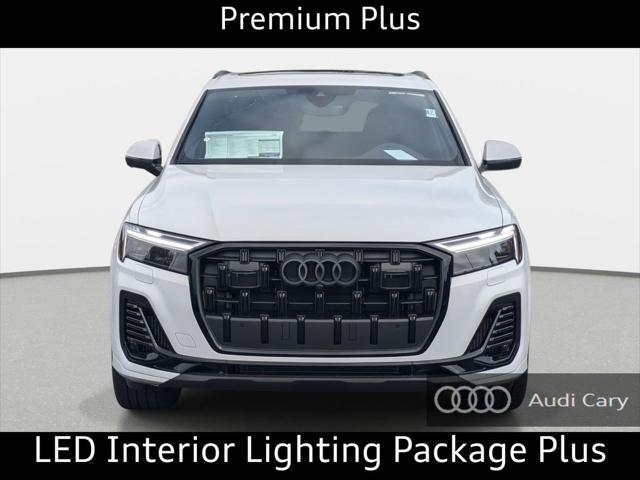 new 2025 Audi Q7 car, priced at $70,528