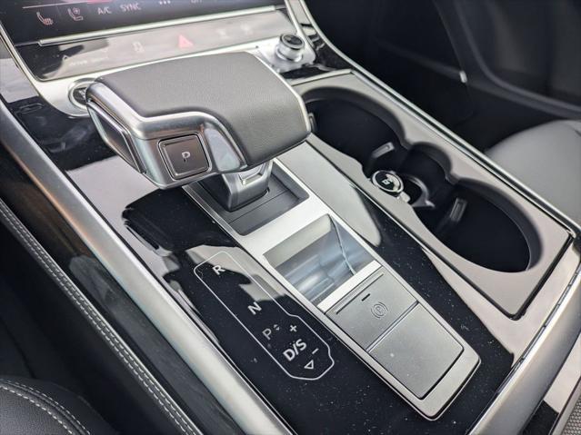 new 2025 Audi Q7 car, priced at $74,580