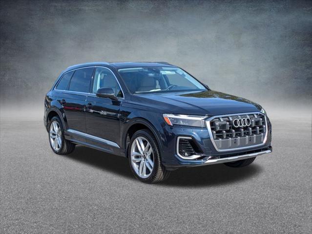 new 2025 Audi Q7 car, priced at $70,584